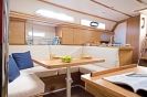 Hanse 370